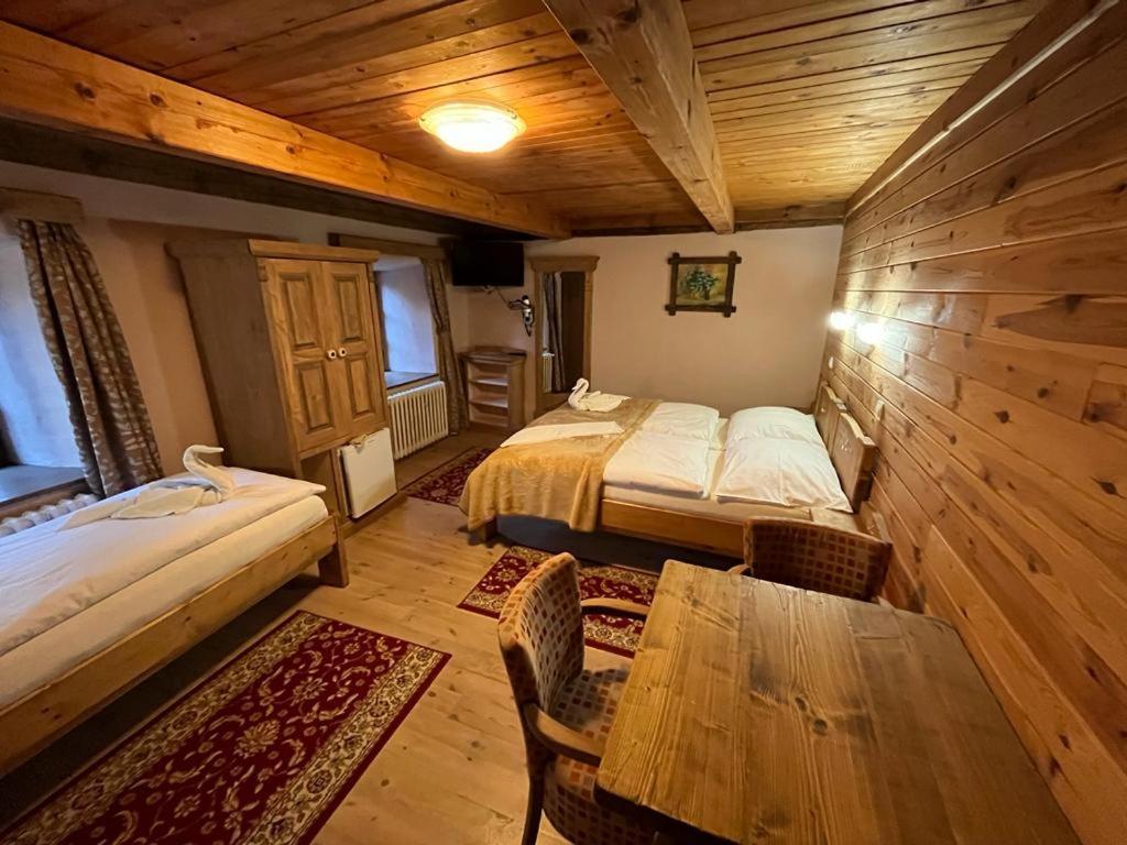 Ubytovani Elias Černá v Pošumaví エクステリア 写真